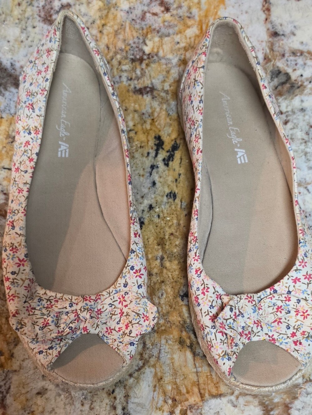 American Eagle Peep Toe Flats Floral Bow Espadrille